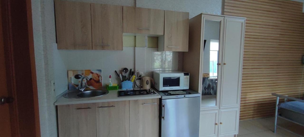Bambukovyi Gai Apartment Kiev Phòng bức ảnh