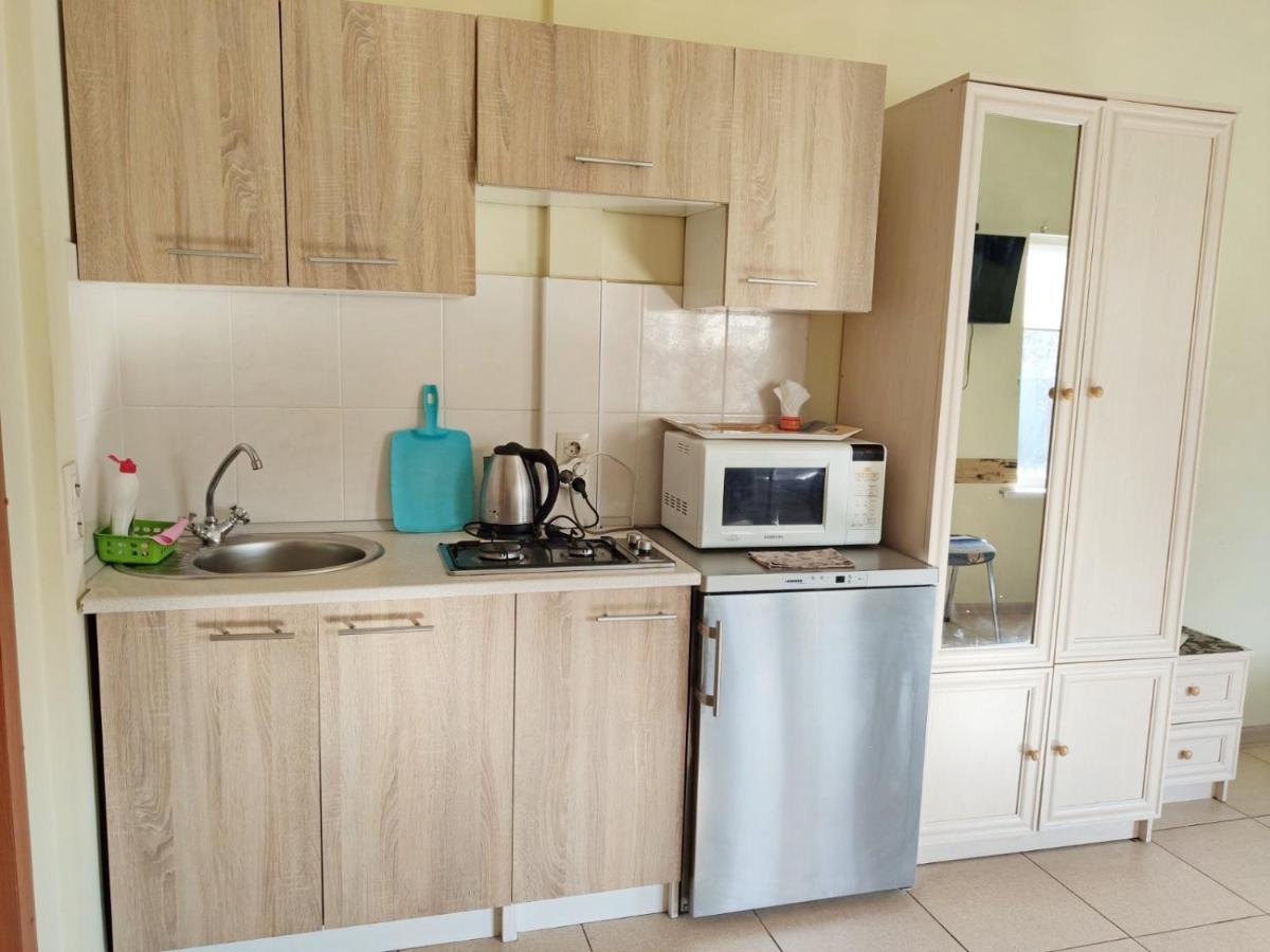 Bambukovyi Gai Apartment Kiev Ngoại thất bức ảnh